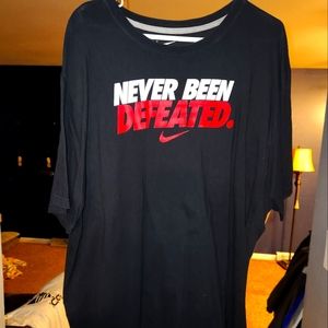 Mens Nike "Never Been Beaten" T Shirt, size 2xl